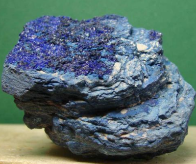 坐擁三百億現金的洛陽鉬業不差錢，為何重訂購銅鈷礦條款？